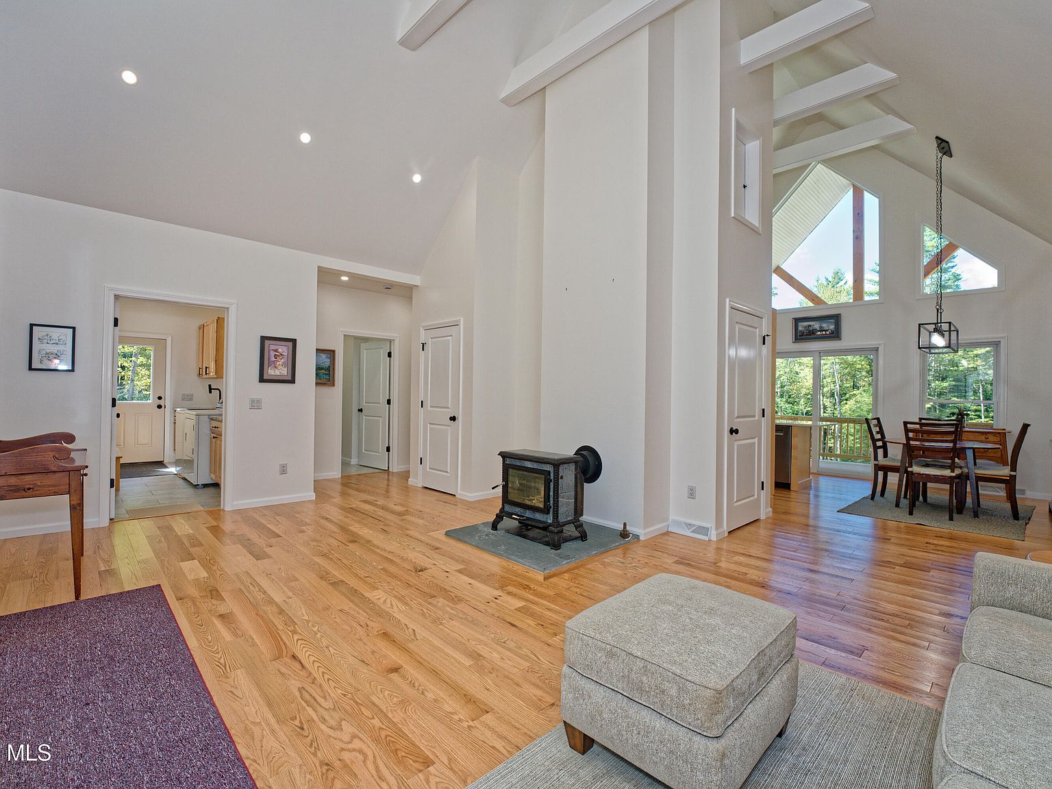 517 Madonna Lake Rd Cropseyville, NY 12052 - Thumbnail 5