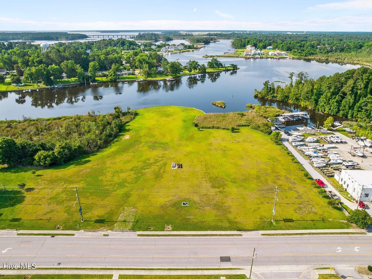 147 NW Old Bridge St Jacksonville, NC 28540 - Thumbnail 5