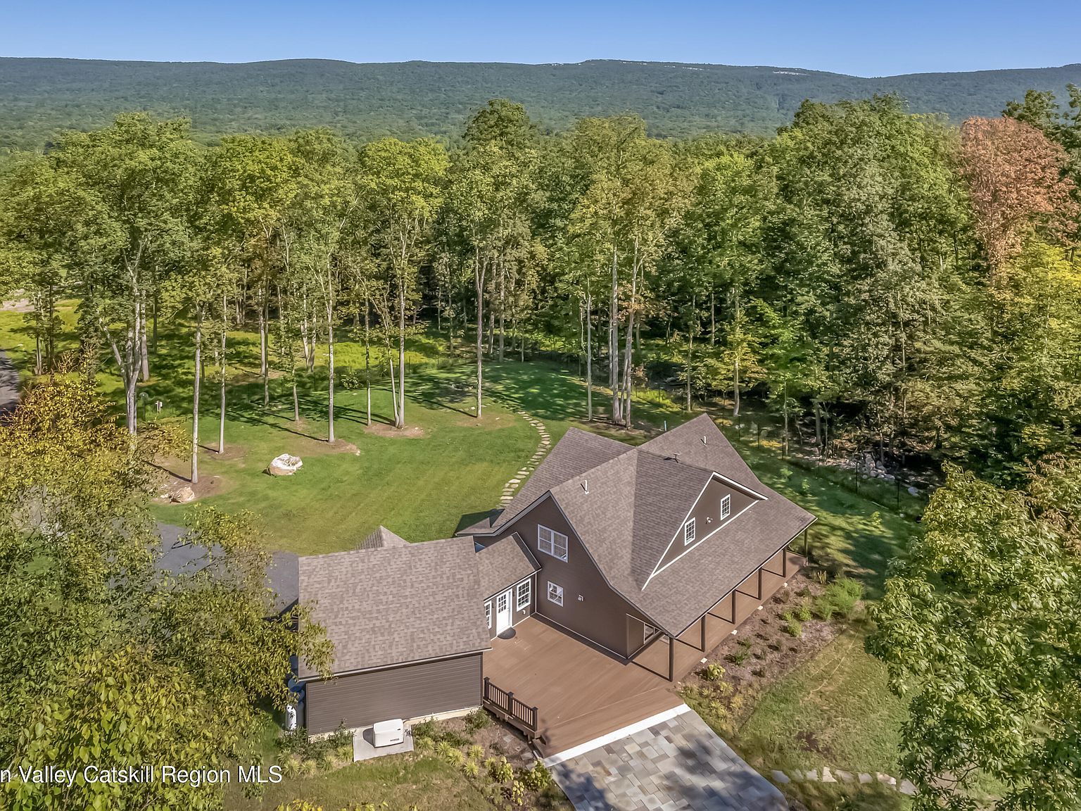 621 Decker Rd Wallkill, NY 12589 - Thumbnail 5