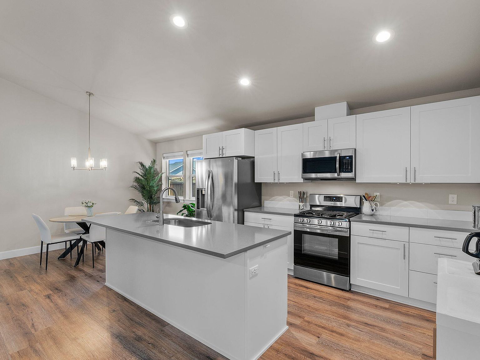 3467 W Antler Ave Redmond, OR 97756 - Thumbnail 5