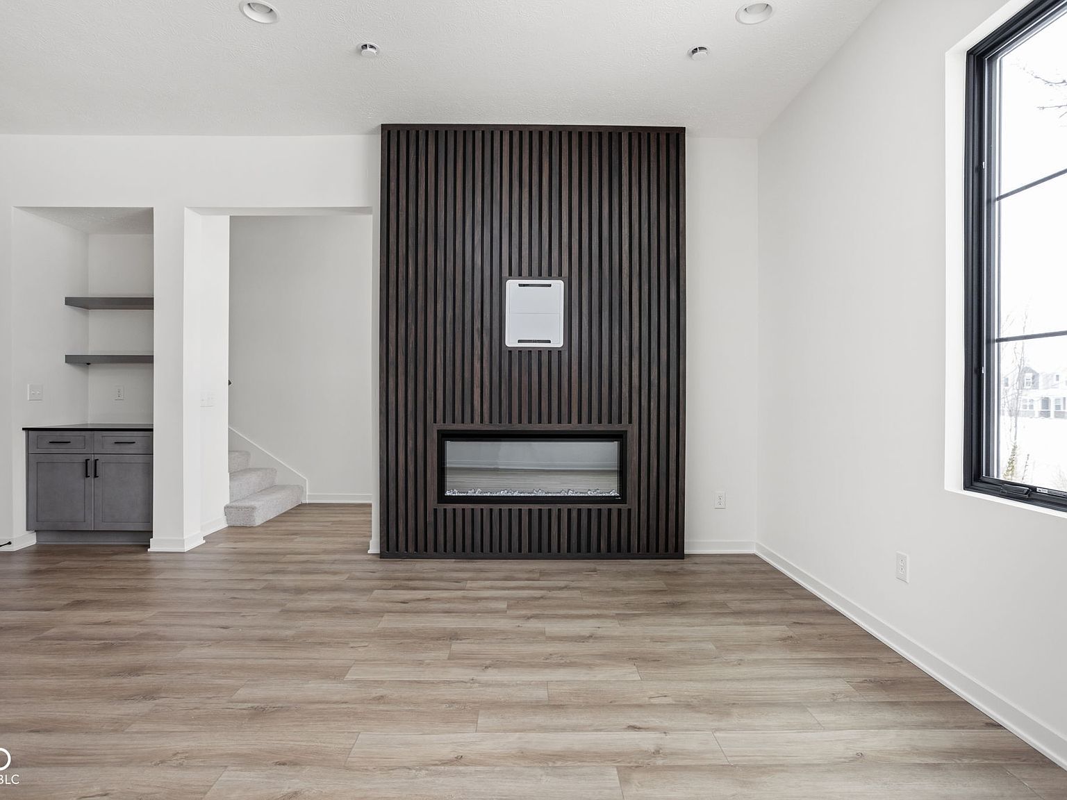 1678 Coach Dr Westfield, IN 46074 - Thumbnail 5