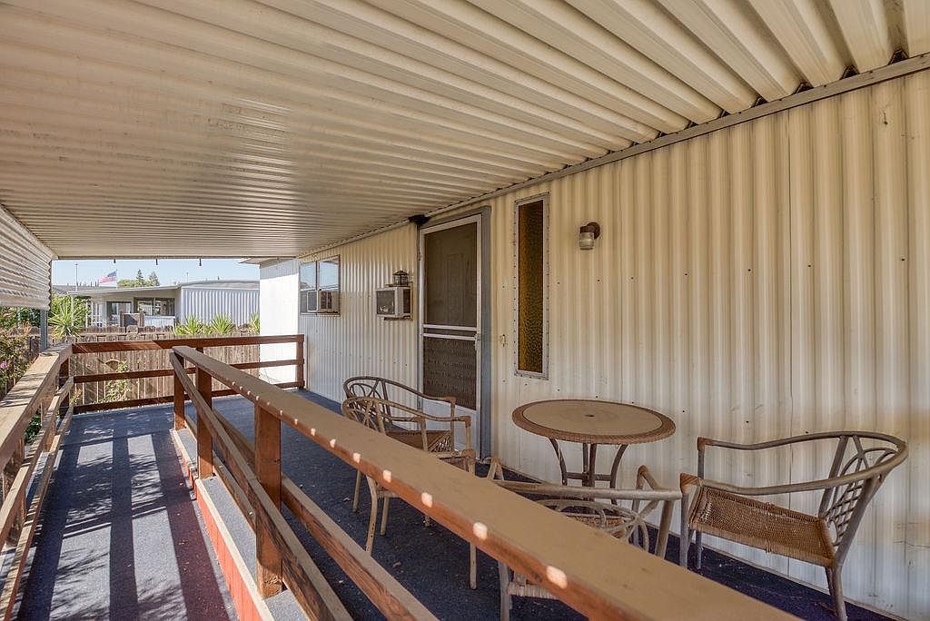 2505 Jackson Ave SPACE 179 Escalon, CA 95320 - Thumbnail 5