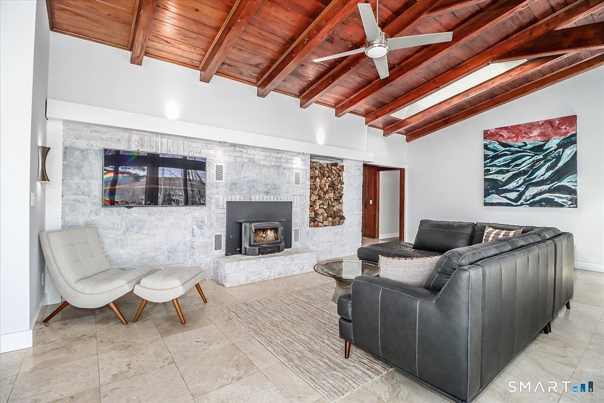 165 Mamanasco Rd Ridgefield, CT 06877 - Thumbnail 5