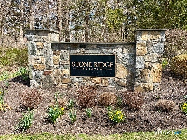 8 Encampment Pl Ridgefield, CT 06877 - Thumbnail 5