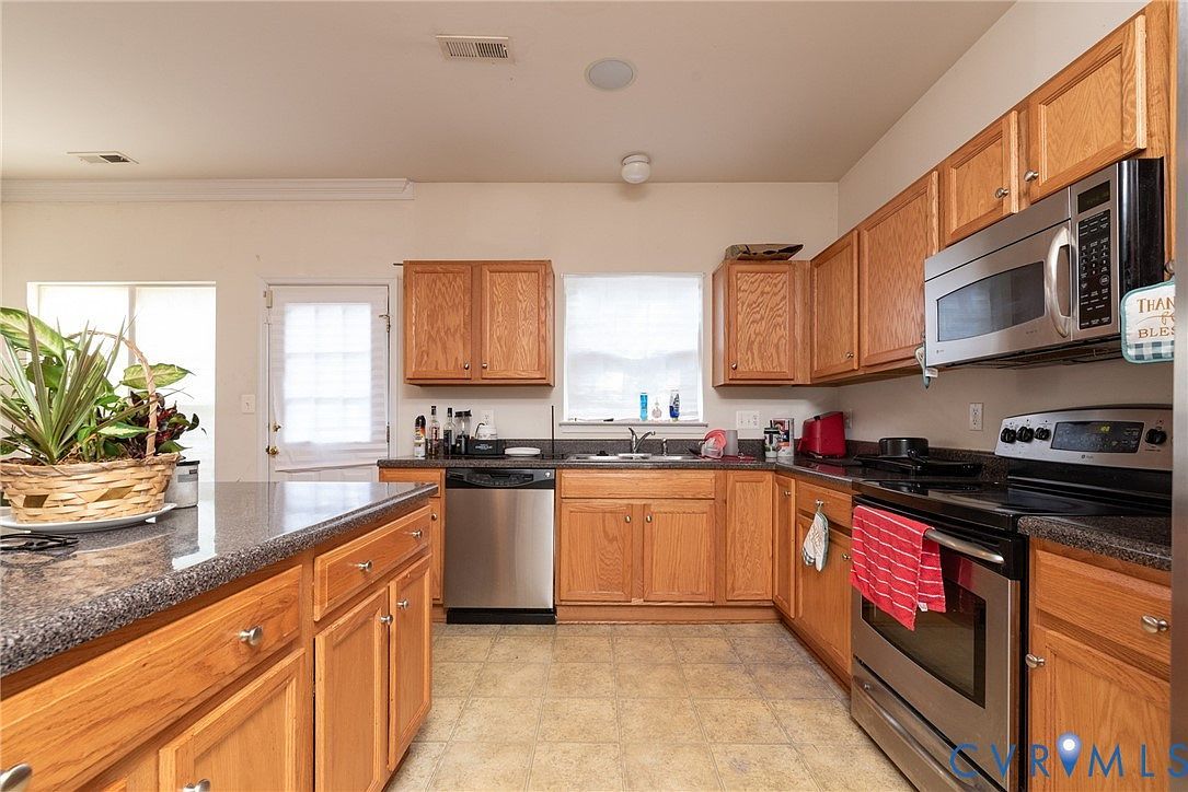 1101 Grand Brook Dr Richmond, VA 23225 - Thumbnail 5