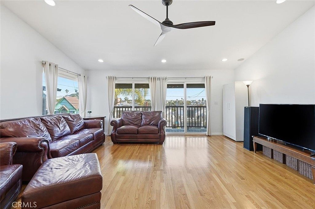 1805 Stanford Ave Redondo Beach, CA 90278 - Thumbnail 5