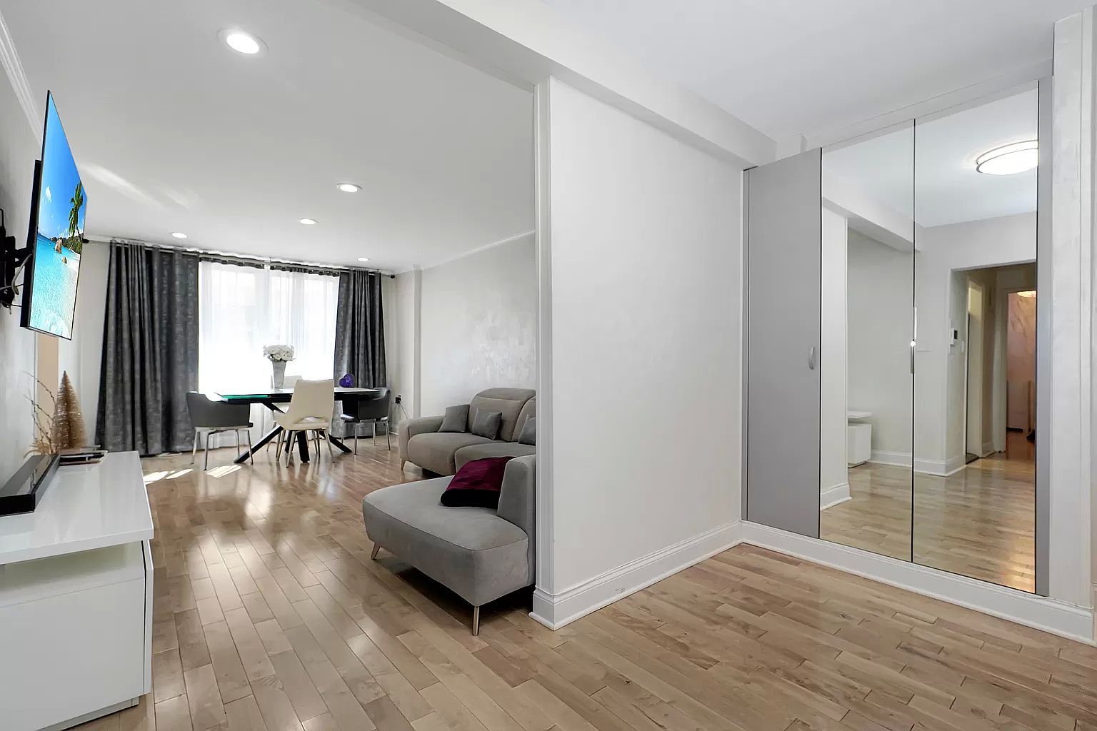 2711 Avenue X APT 2F Brooklyn, NY 11235 - Thumbnail 5