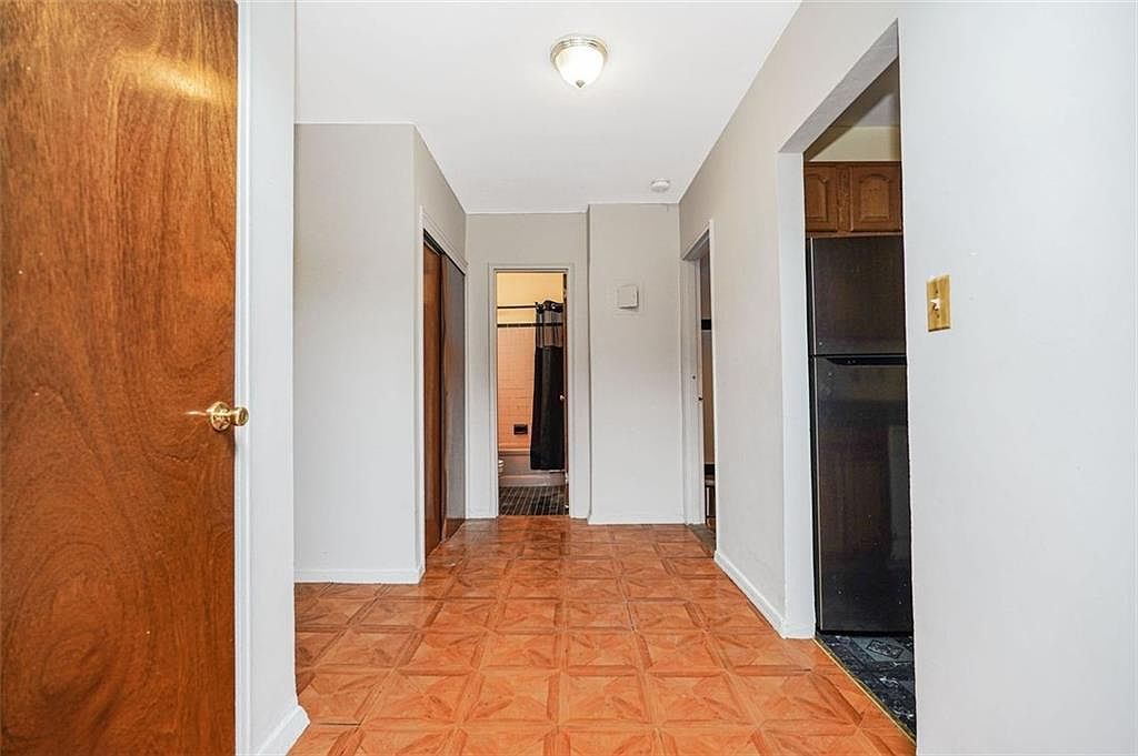 1213 Avenue Z APT C39 Brooklyn, NY 11235 - Thumbnail 5