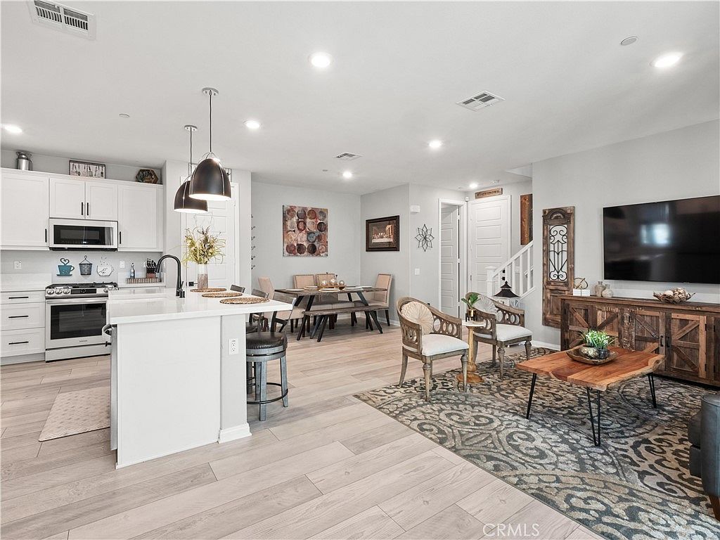 27478 Boulderview Way Valencia, CA 91381 - Thumbnail 5