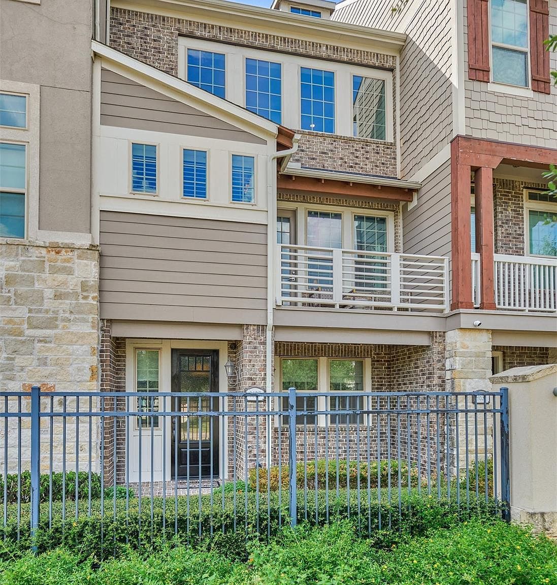 9627 Towne Lake Pkwy Cypress, TX 77433 - Thumbnail 5