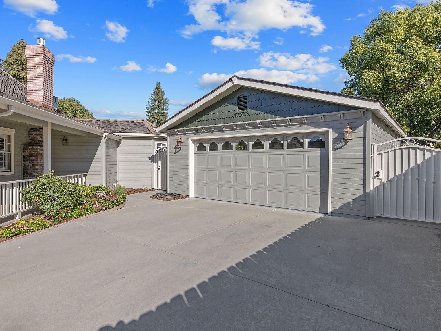 250 E Chestnut Ct Visalia, CA 93277 - Thumbnail 5