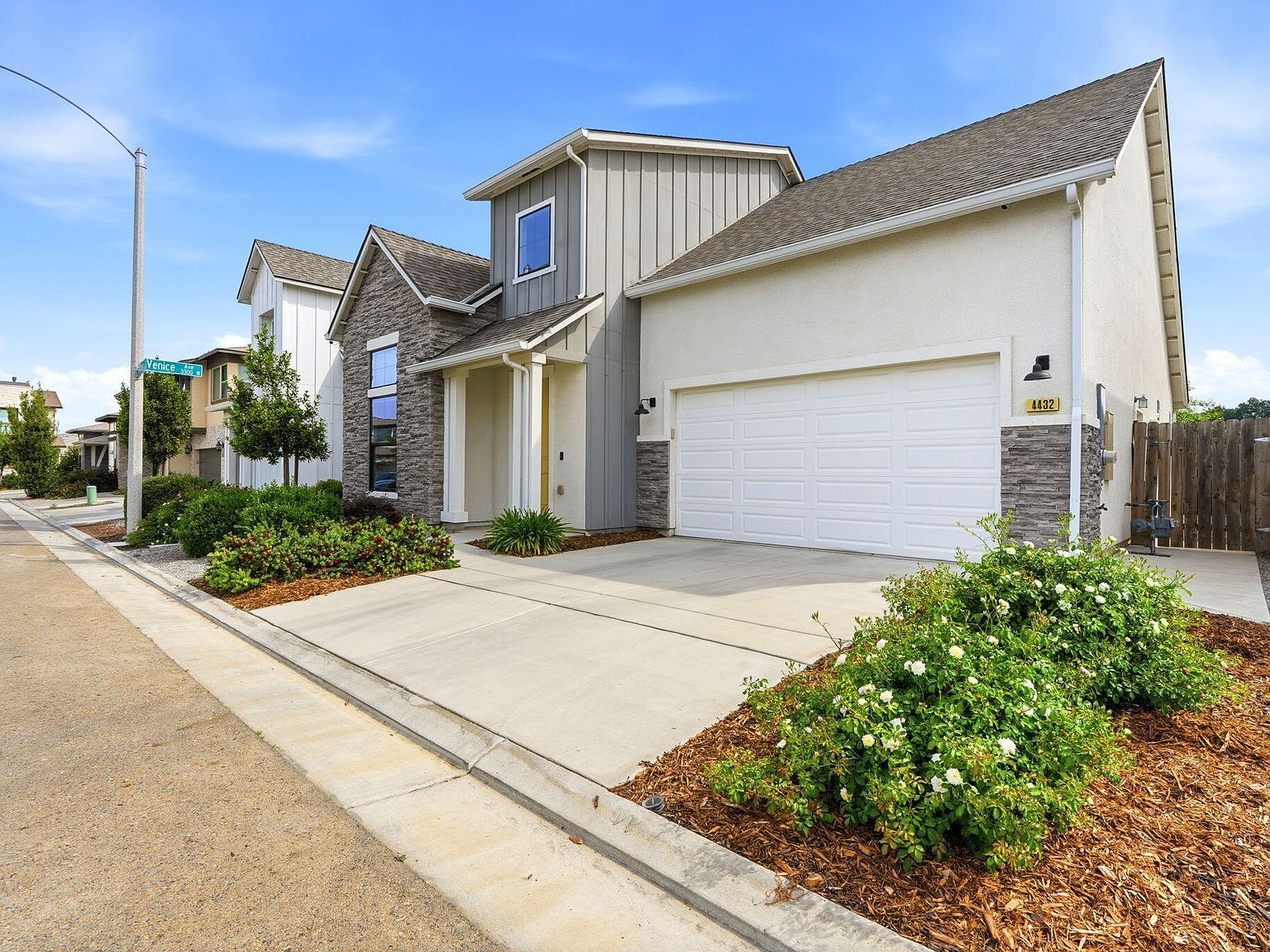 4432 S University St Visalia, CA 93277 - Thumbnail 5