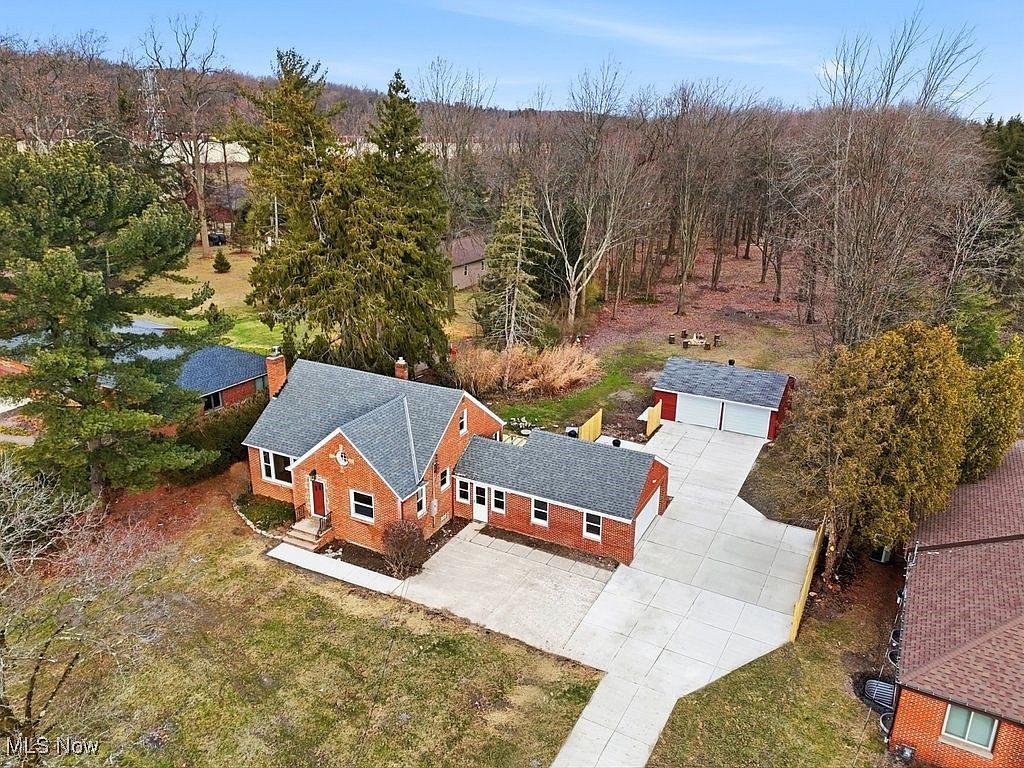 6119 E Sprague Rd Independence, OH 44131 - Thumbnail 5