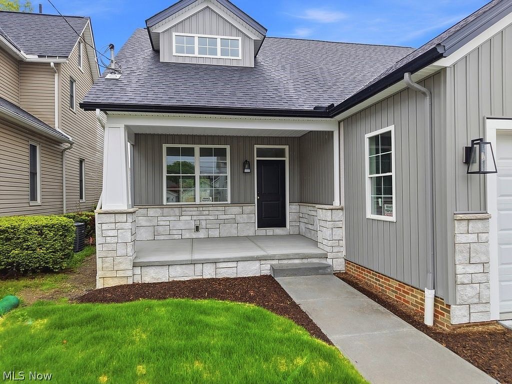 7133 Marcelline Ct Cleveland, OH 44125 - Thumbnail 5