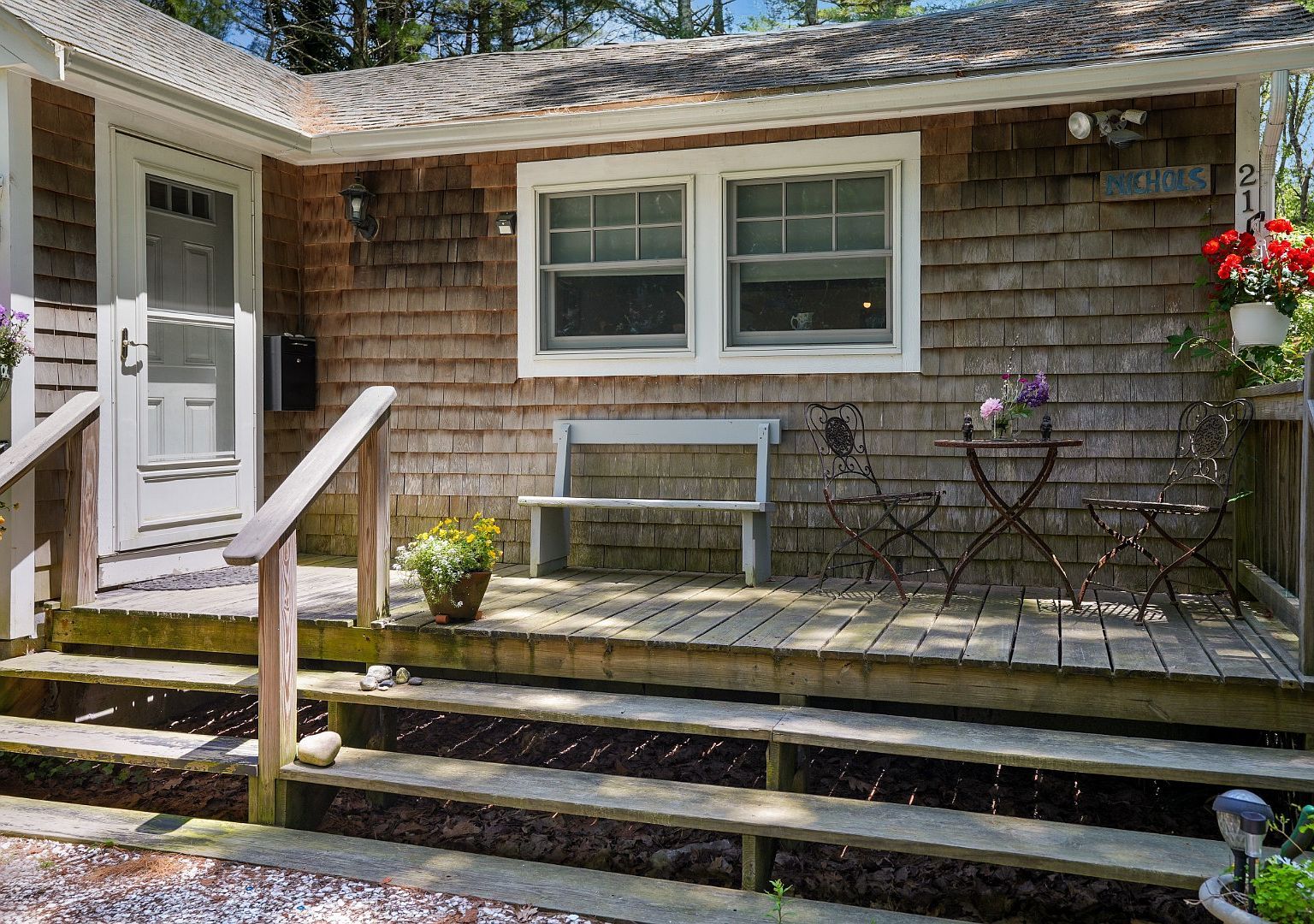 21 Clay Pit Rd Edgartown, MA 02539 - Thumbnail 5