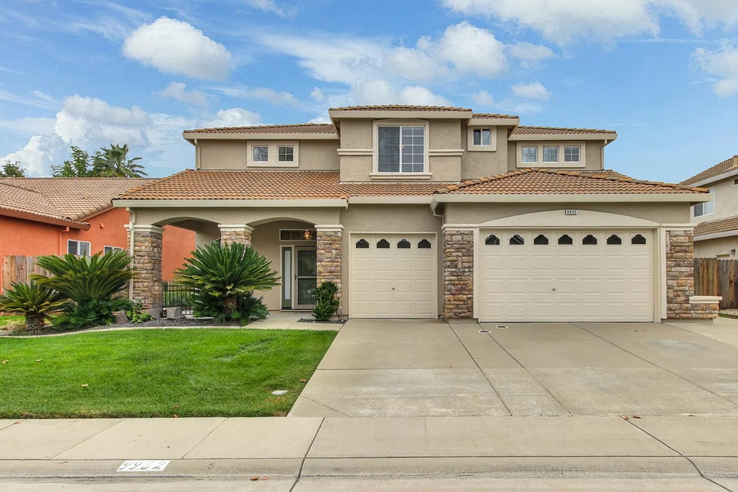 9952 Benevento Way Elk Grove, CA 95757 - Thumbnail 5