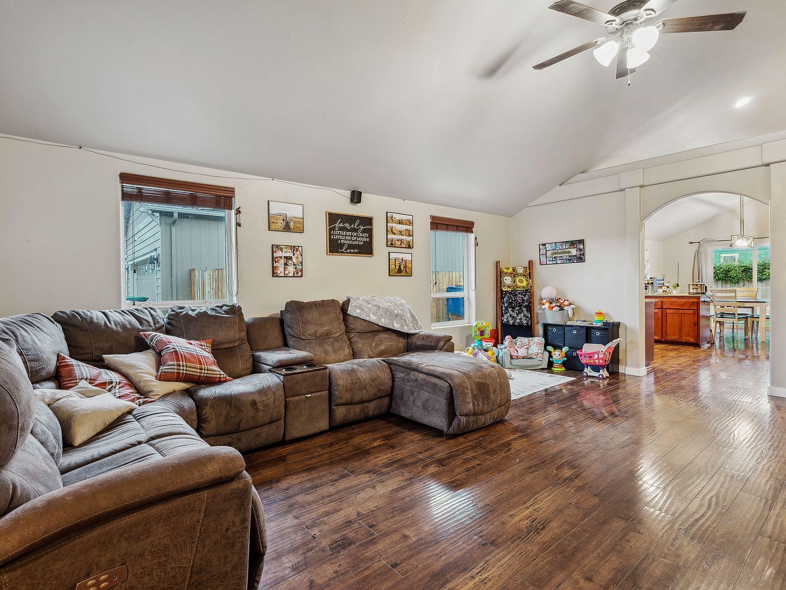 7560 Christie Way White City, OR 97503 - Thumbnail 5