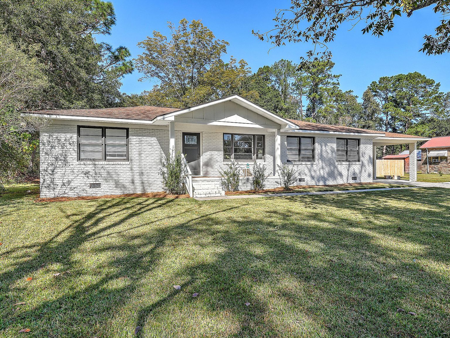 702 N Palmetto St Summerville, SC 29483 - Thumbnail 5