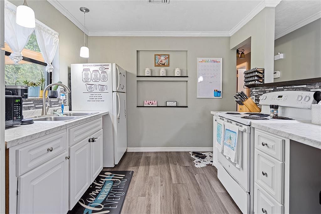 16490 NE 25th Ln Williston, FL 32696 - Thumbnail 5