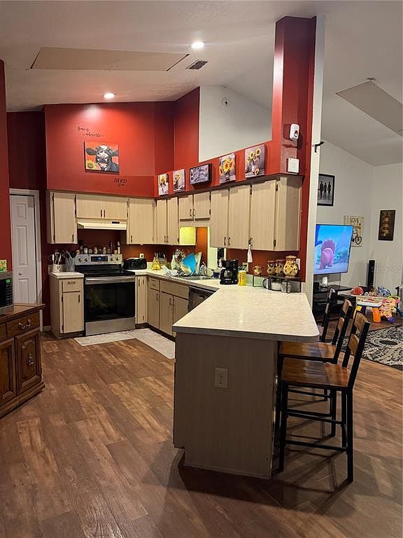 261 E Country Club Dr Williston, FL 32696 - Thumbnail 5