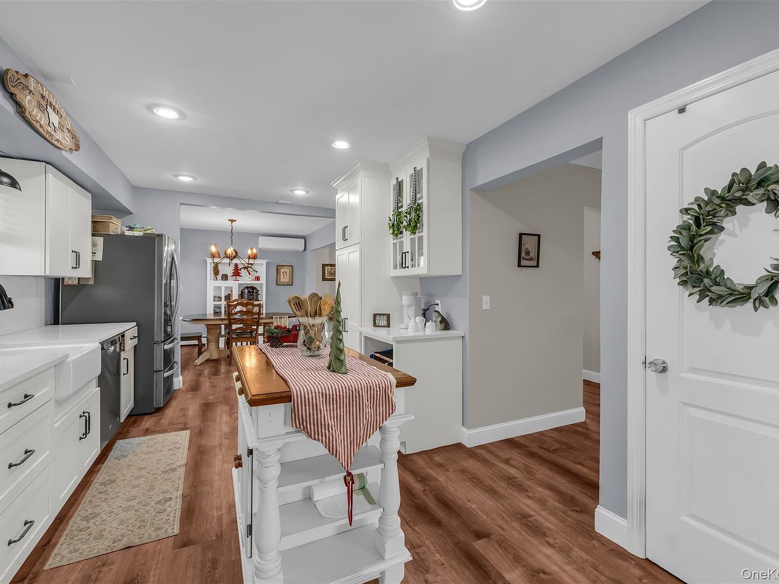 39 Appel Dr E Shirley, NY 11967 - Thumbnail 5