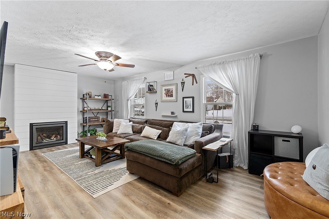 695 Hillcrest Dr Wadsworth, OH 44281 - Thumbnail 5