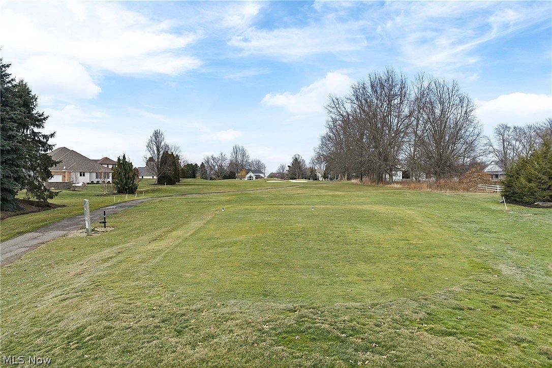 2828 Steelwood Cir Akron, OH 44312 - Thumbnail 5