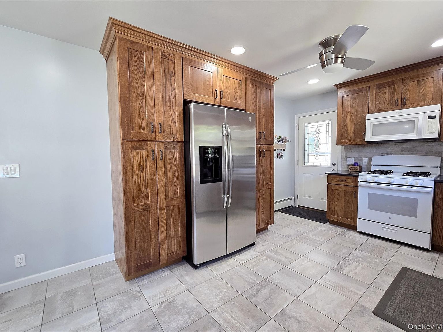 945 Benedict St Bohemia, NY 11716 - Thumbnail 5