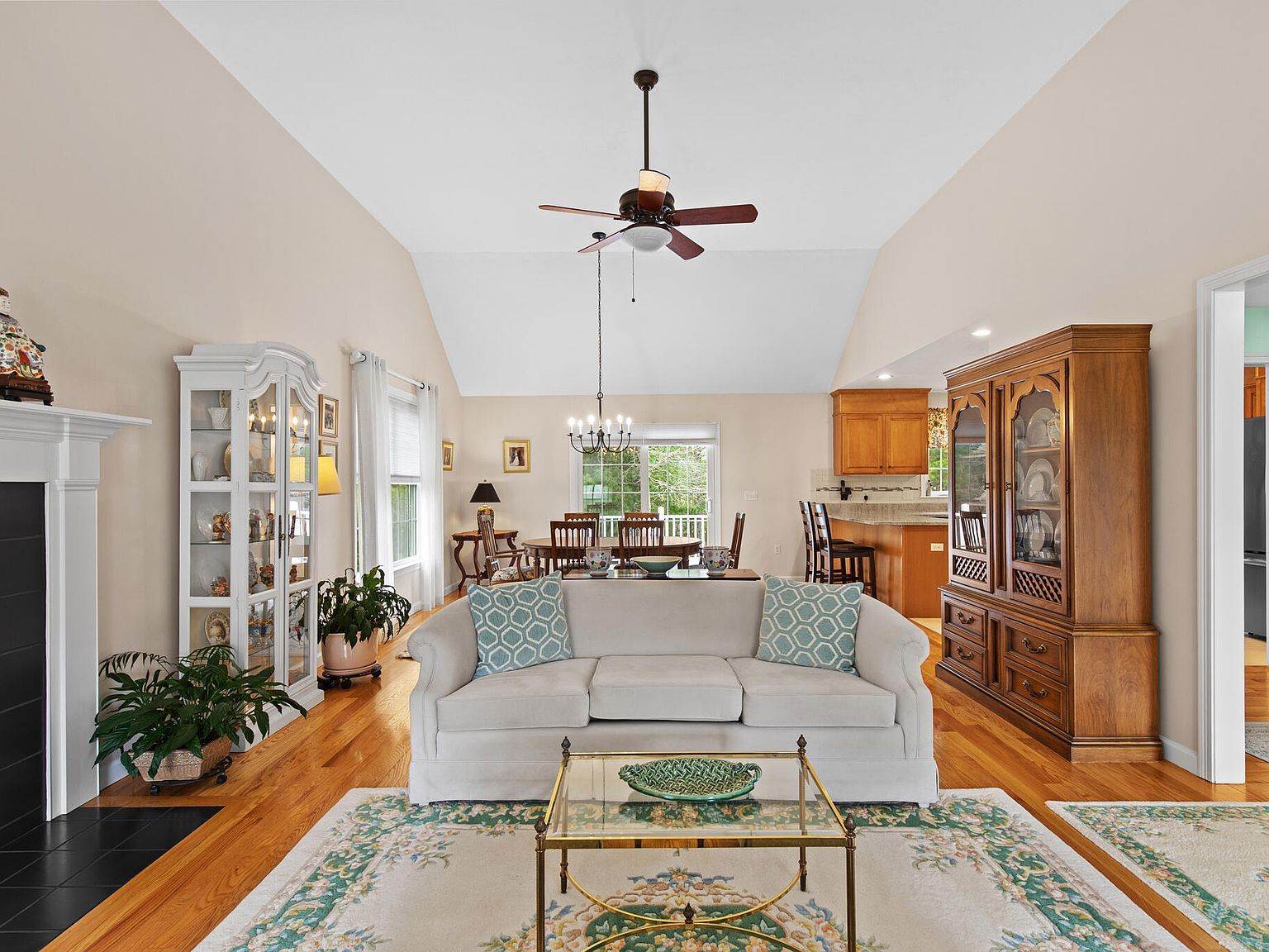 40 Mirasol Dr Bourne, MA 02532 - Thumbnail 5