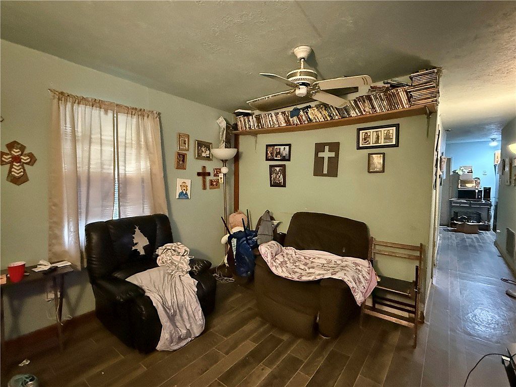 1402 E Kenedy Ave Kingsville, TX 78363 - Thumbnail 5