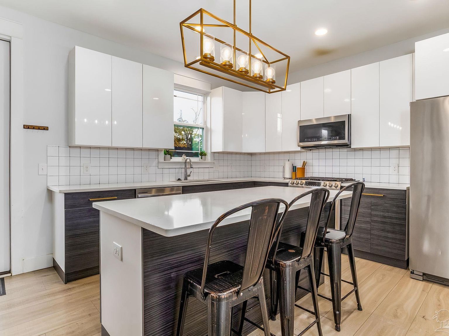 899 E Hatton St Pensacola, FL 32503 - Thumbnail 5