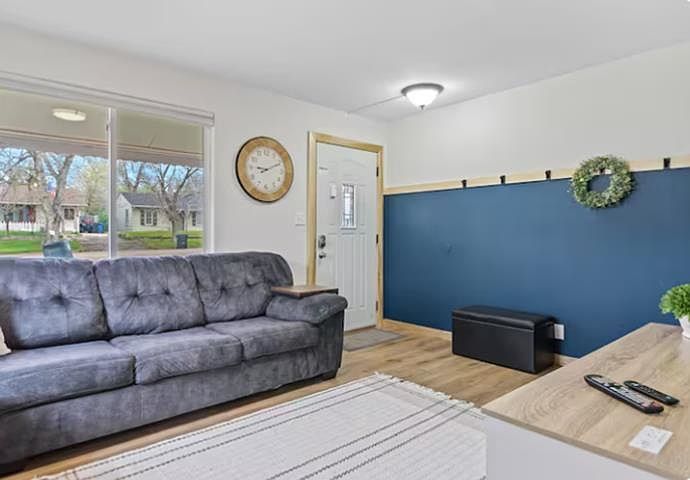 117 E Saint Francis St Rapid City, SD 57701 - Thumbnail 5