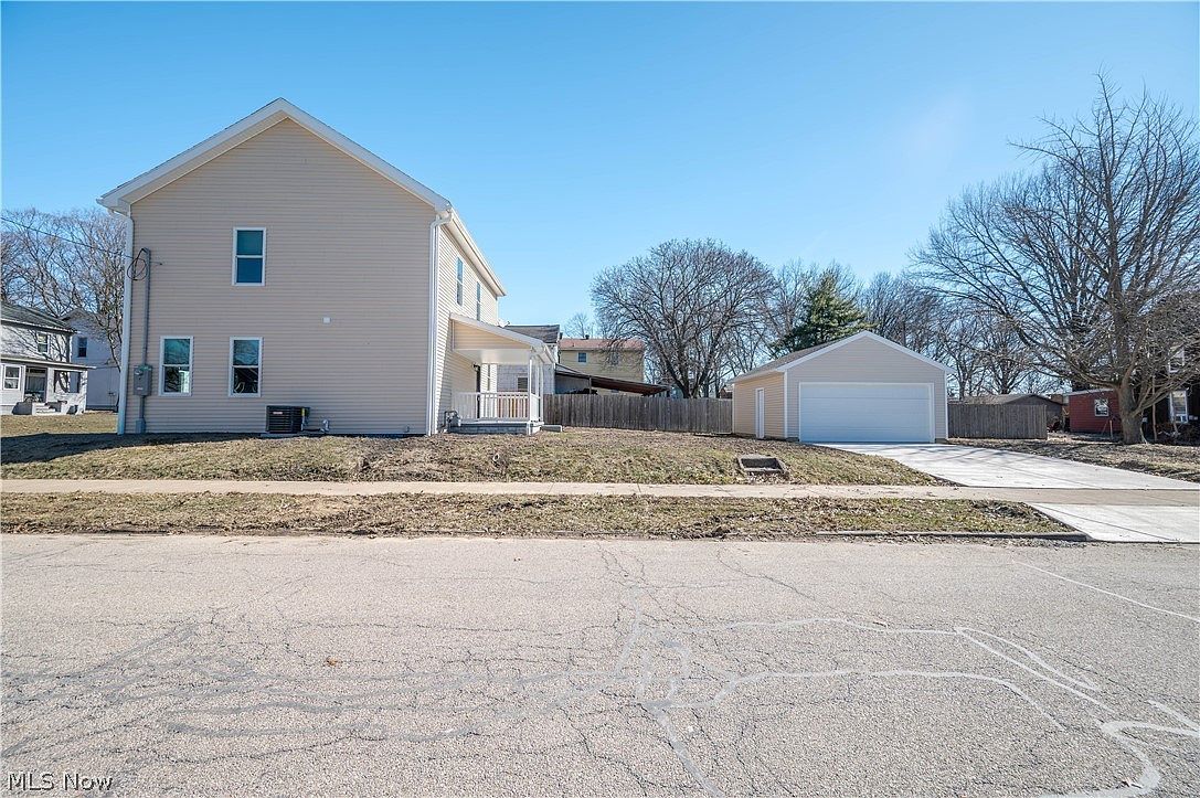 807 E 3rd St Salem, OH 44460 - Thumbnail 5