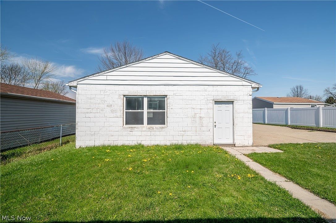 739 Notre Dame Ave Austintown, OH 44515 - Thumbnail 5