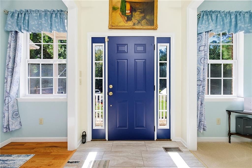 9851 Autumn Woods Ln Gloucester, VA 23061 - Thumbnail 5