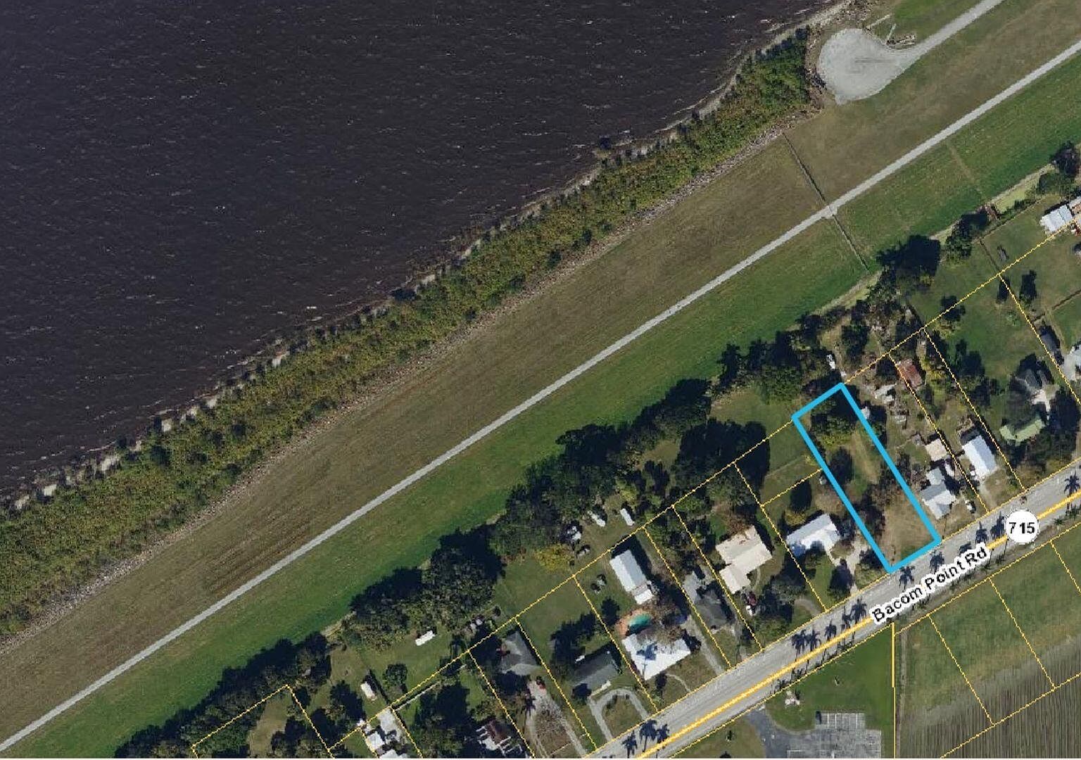 1697 Bacom Point Rd Pahokee, FL 33476 - Thumbnail 5