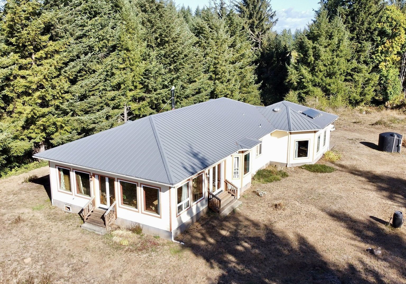 71267 Majestic Shores Rd North Bend, OR 97459 - Thumbnail 5