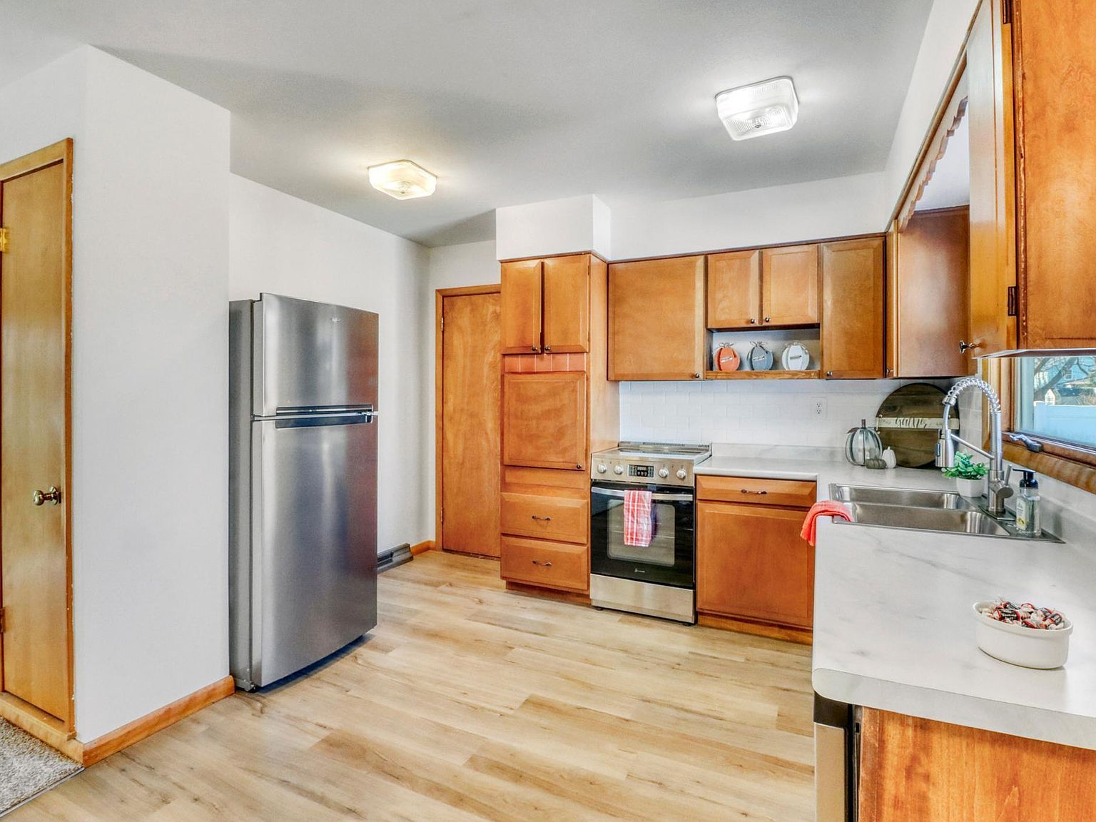 1119 Elm St S Moorhead, MN 56560 - Thumbnail 5