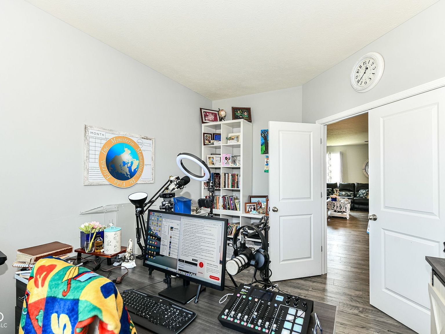 9053 Fitzgerald Dr Indianapolis, IN 46239 - Thumbnail 5