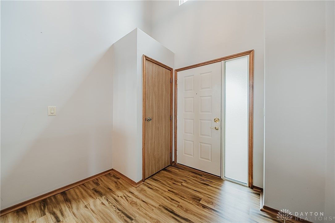 6675 Loblolly Dr Dayton, OH 45424 - Thumbnail 5