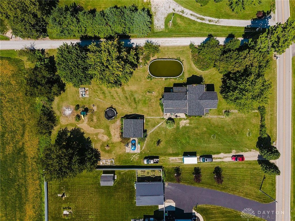 377 Bischoff Rd New Carlisle, OH 45344 - Thumbnail 5