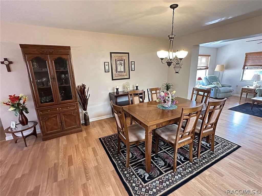 186 W Valerian Pl Beverly Hills, FL 34465 - Thumbnail 5