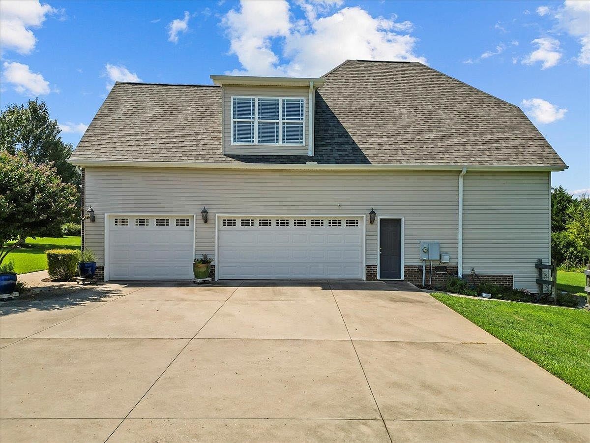 495 Mount Lebanon Church Rd Greer, SC 29651 - Thumbnail 5