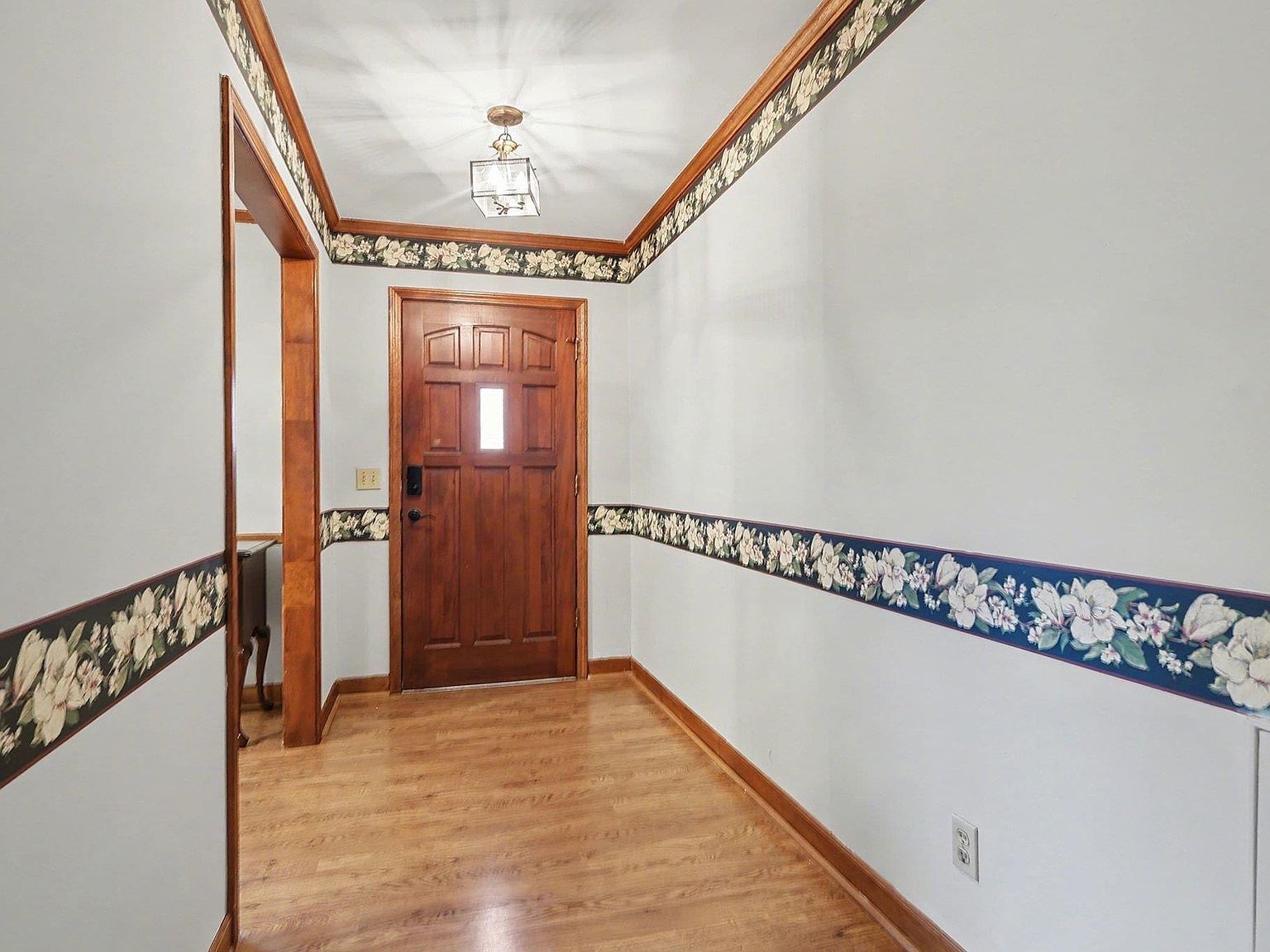 1514 Clement Rd Greer, SC 29650 - Thumbnail 5