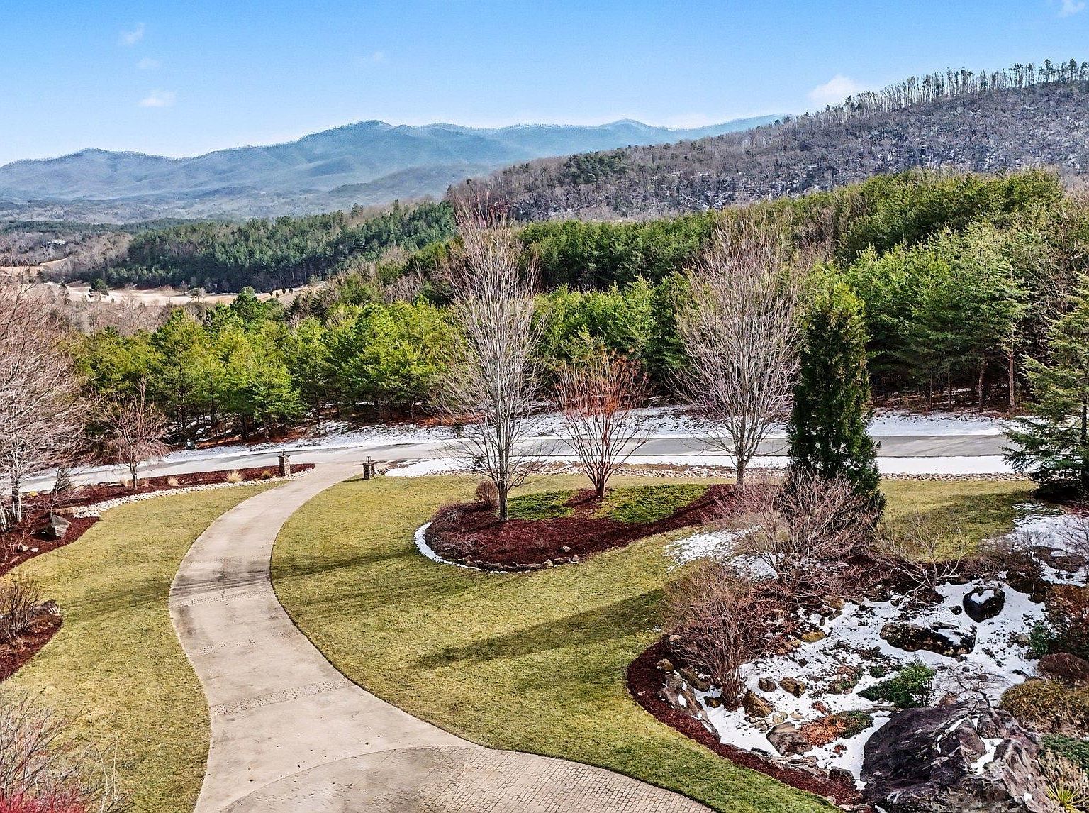 2554 Deep Gap Farm Rd Mill Spring, NC 28756 - Thumbnail 5