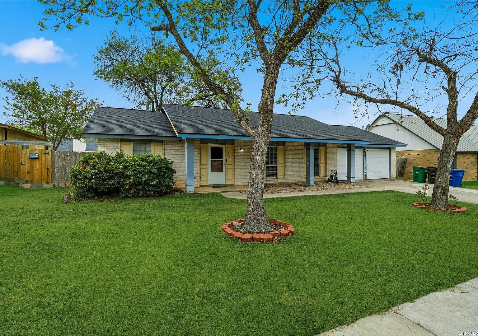 5818 Burgoyne St San Antonio, TX 78233 - Thumbnail 5