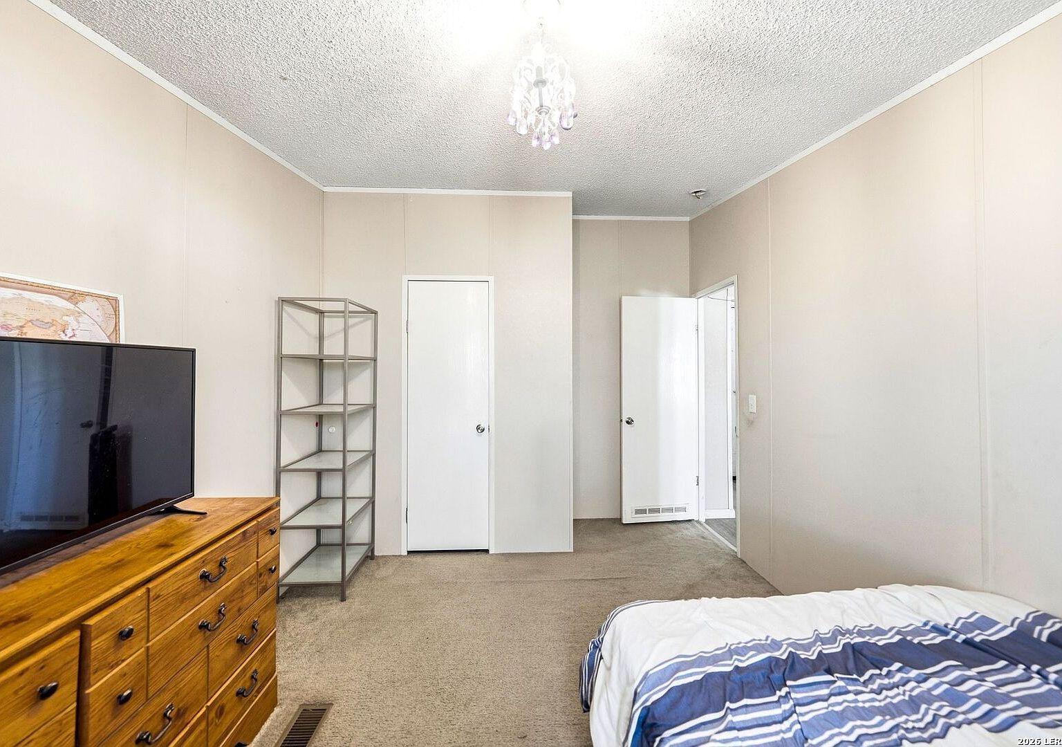 200 Mil Encinos Adkins, TX 78101 - Thumbnail 5