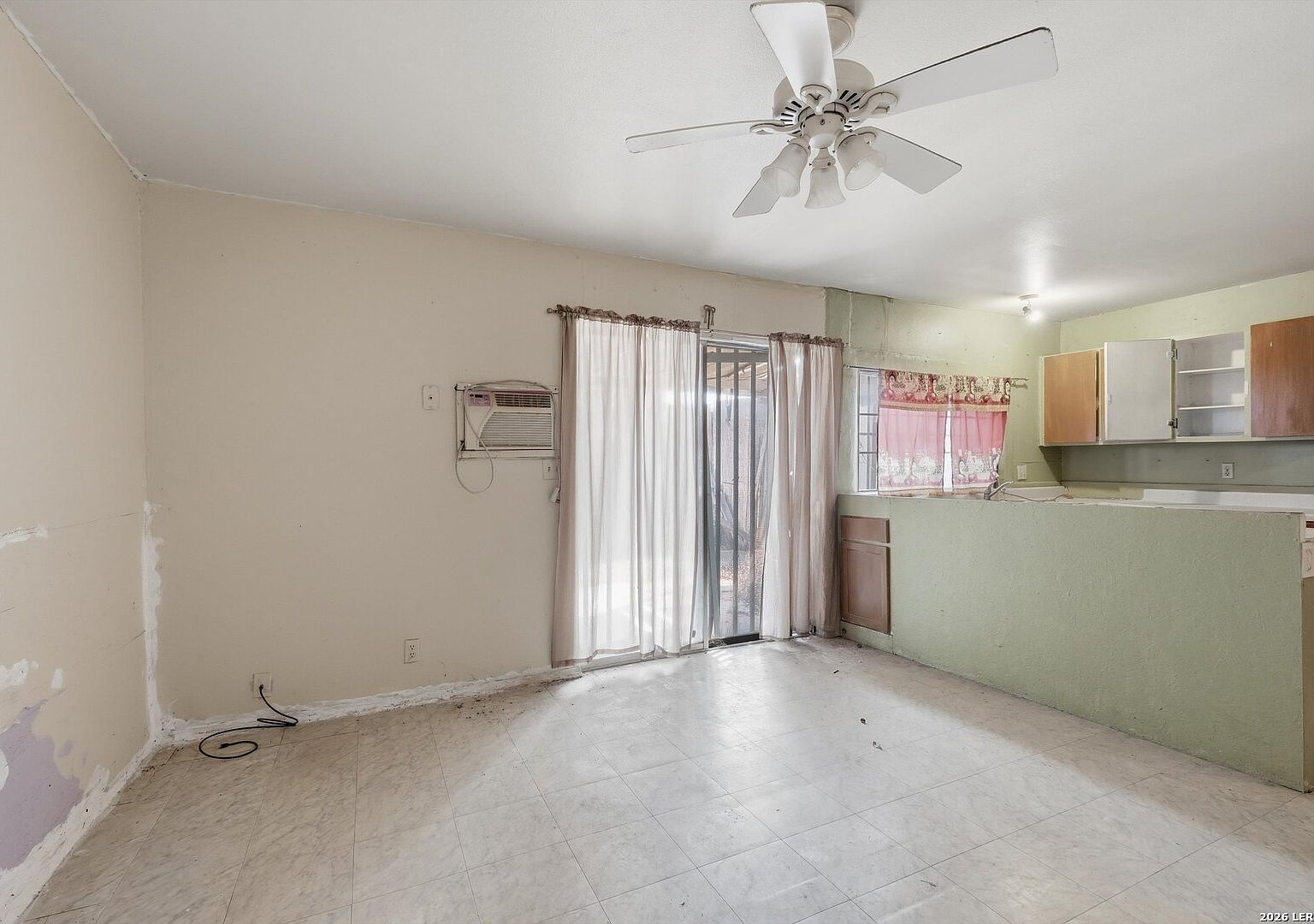 7060 Glen Mist San Antonio, TX 78239 - Thumbnail 5