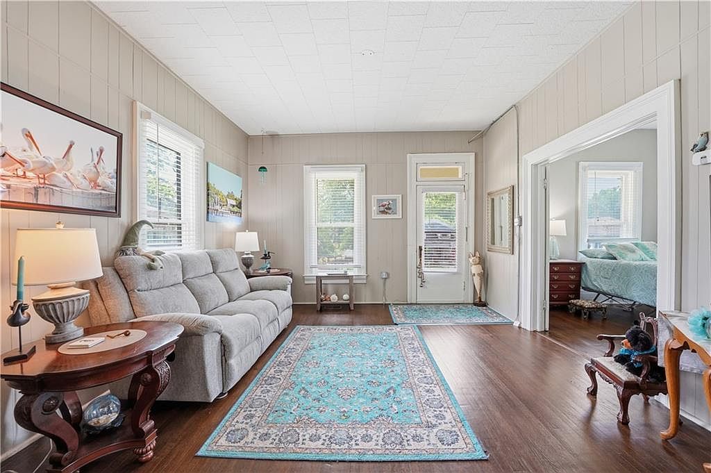 1328 Spruce St Leavenworth, KS 66048 - Thumbnail 5