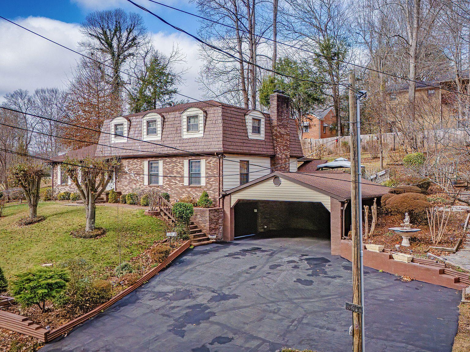 557 Valley Ave Erwin, TN 37650 - Thumbnail 5